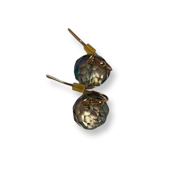 ⭐️3/$25⭐️ NEW Sparkly Crystal Dangle Earrings - Picture 3 of 3